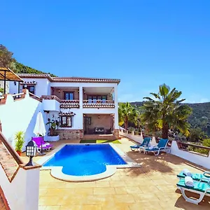 Holiday El Encinar Holiday home Alcaucin